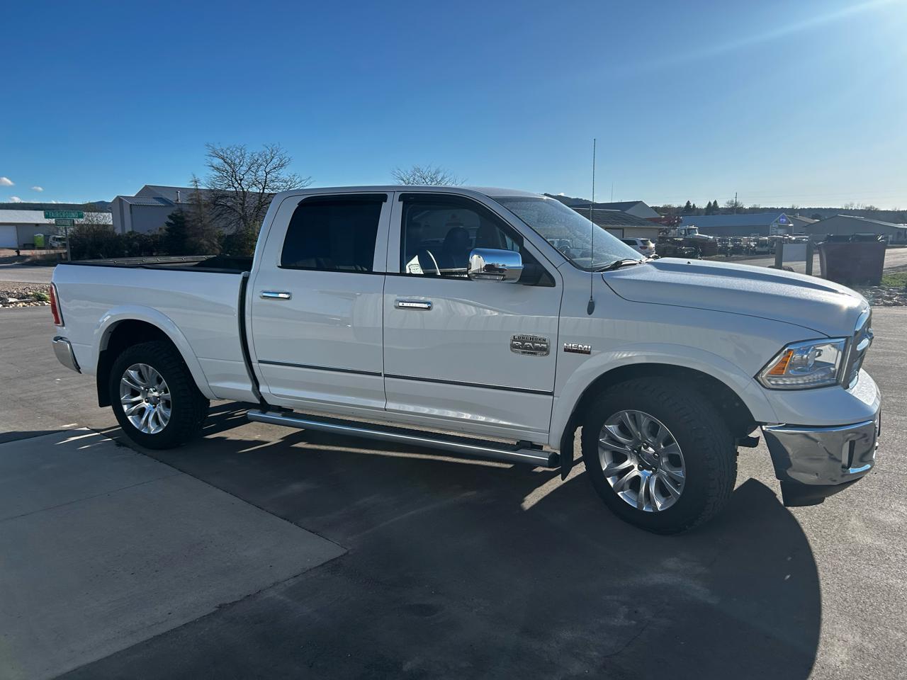 RAM 1500 Laramie Longhorn Edition Crew Cab LWB 4WD 2014