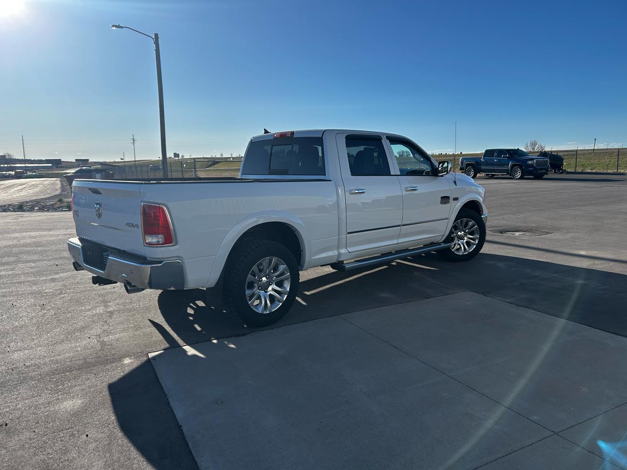 RAM 1500 Laramie Longhorn Edition Crew Cab LWB 4WD 2014