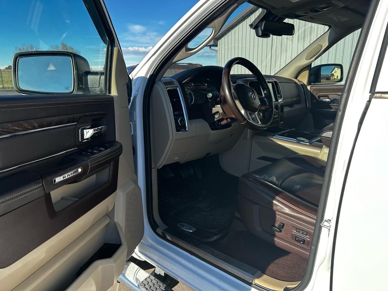 RAM 1500 Laramie Longhorn Edition Crew Cab LWB 4WD 2014