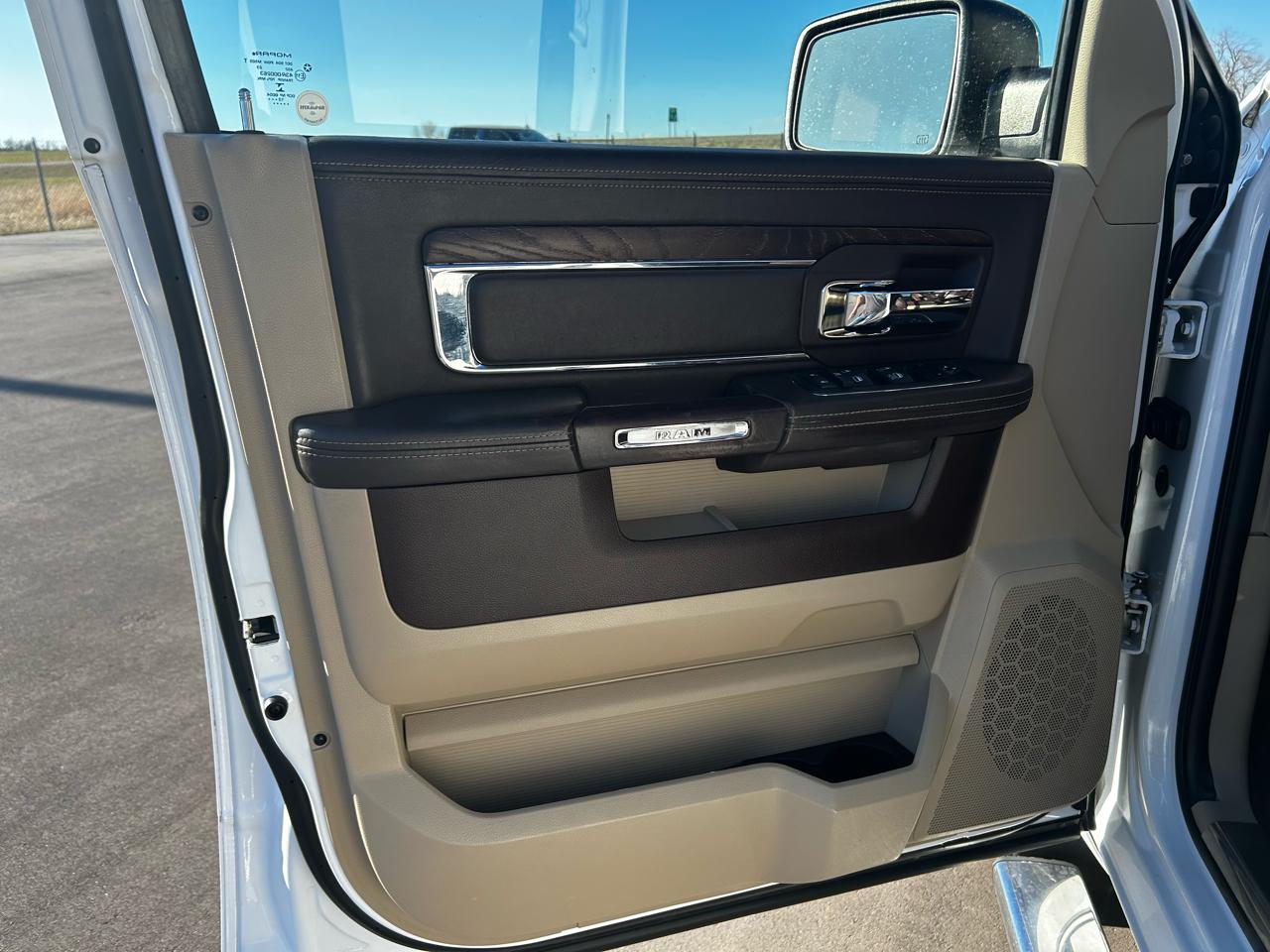 RAM 1500 Laramie Longhorn Edition Crew Cab LWB 4WD 2014