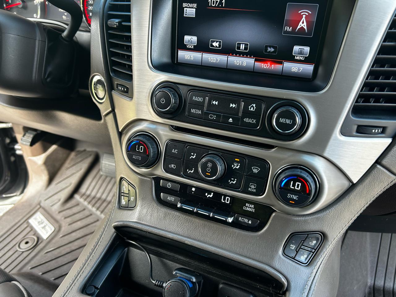 GMC Yukon Denali 4WD 2015