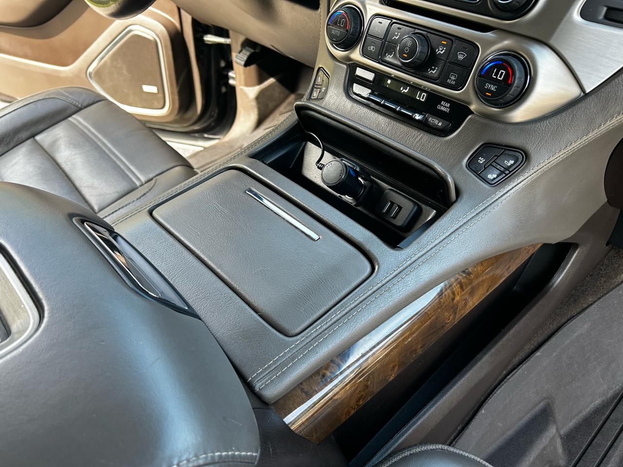 GMC Yukon Denali 4WD 2015
