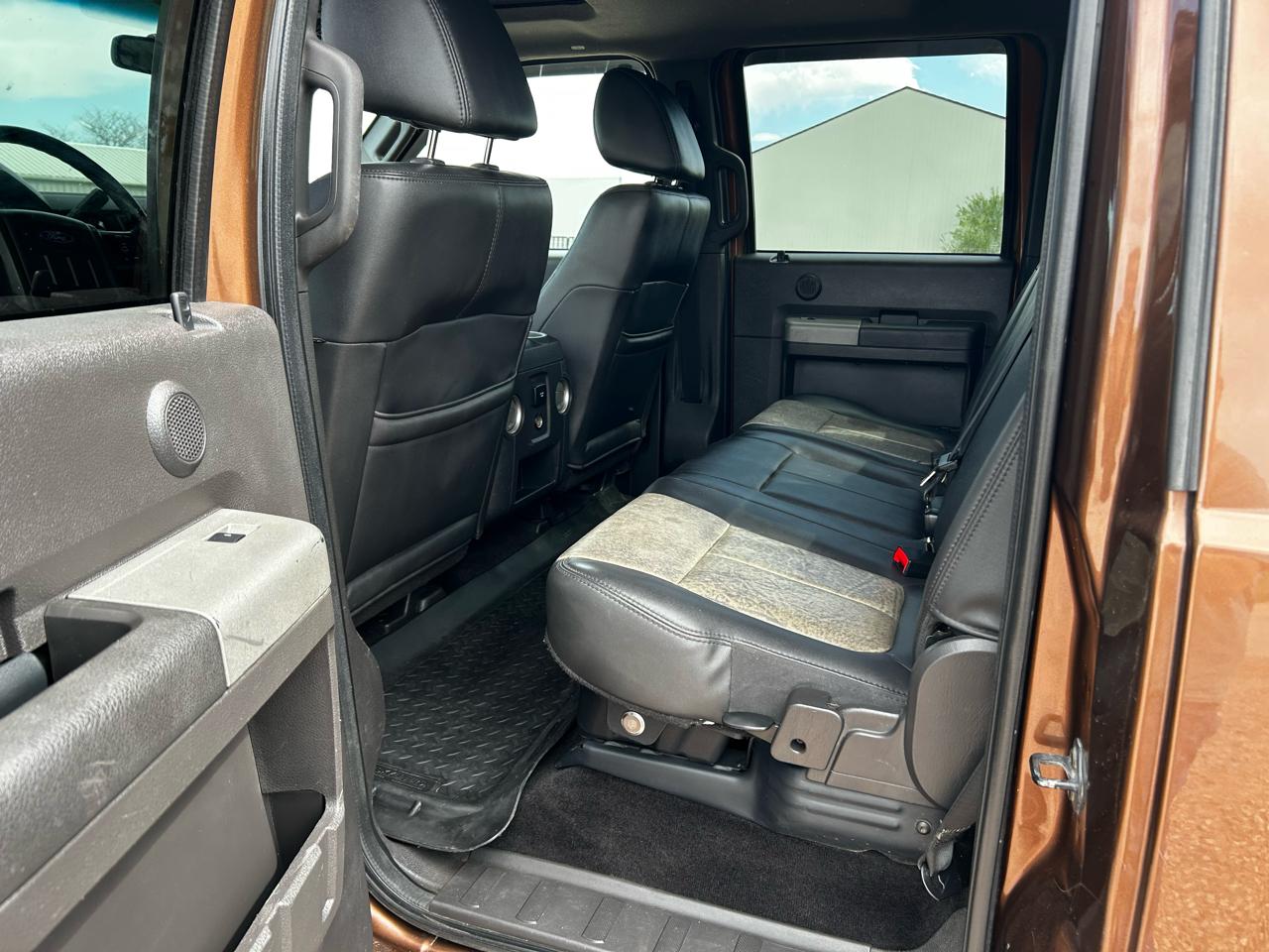 Ford F-350 SD King Ranch Crew Cab 4WD 2011