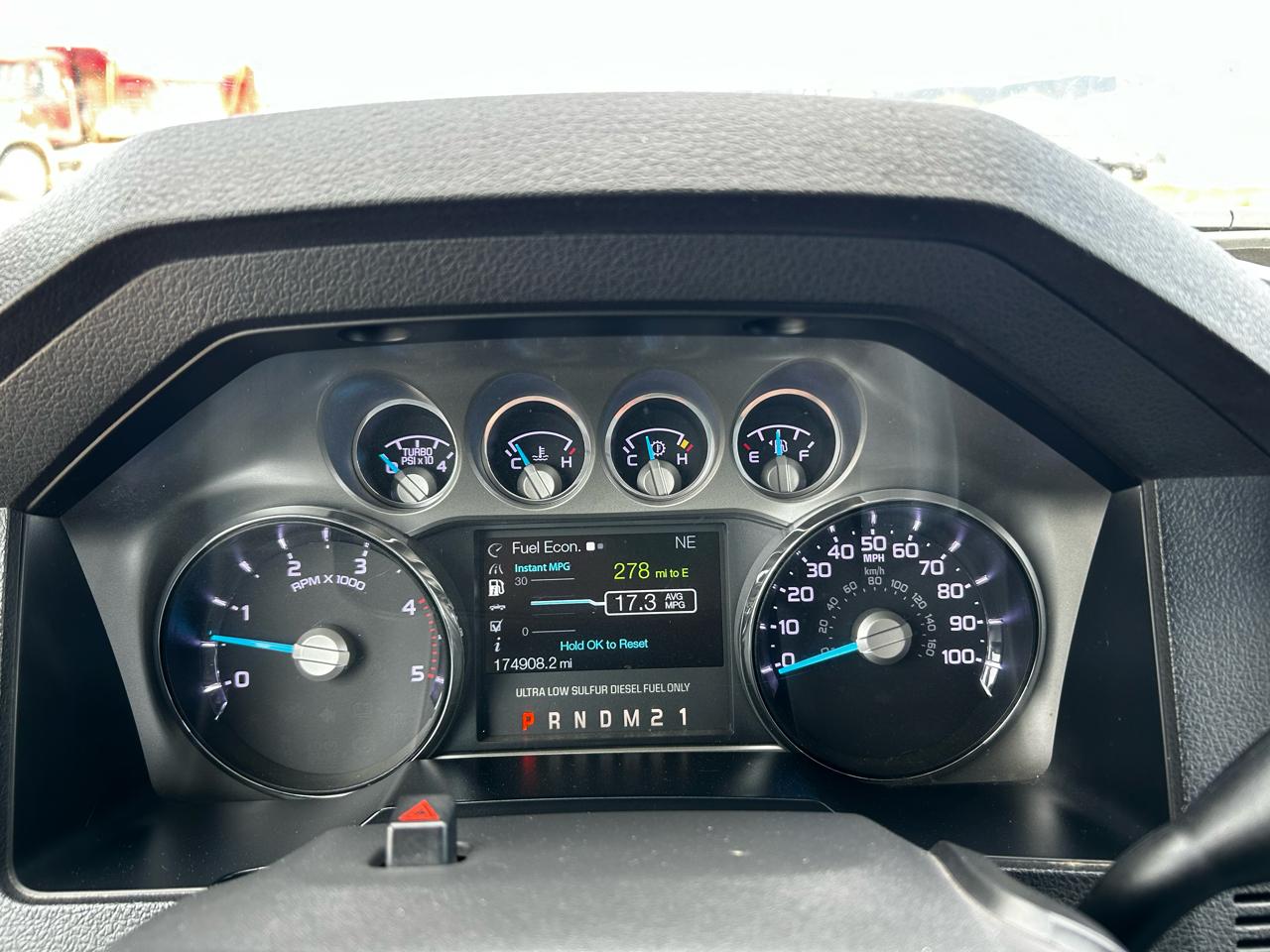 Ford F-350 SD King Ranch Crew Cab 4WD 2011