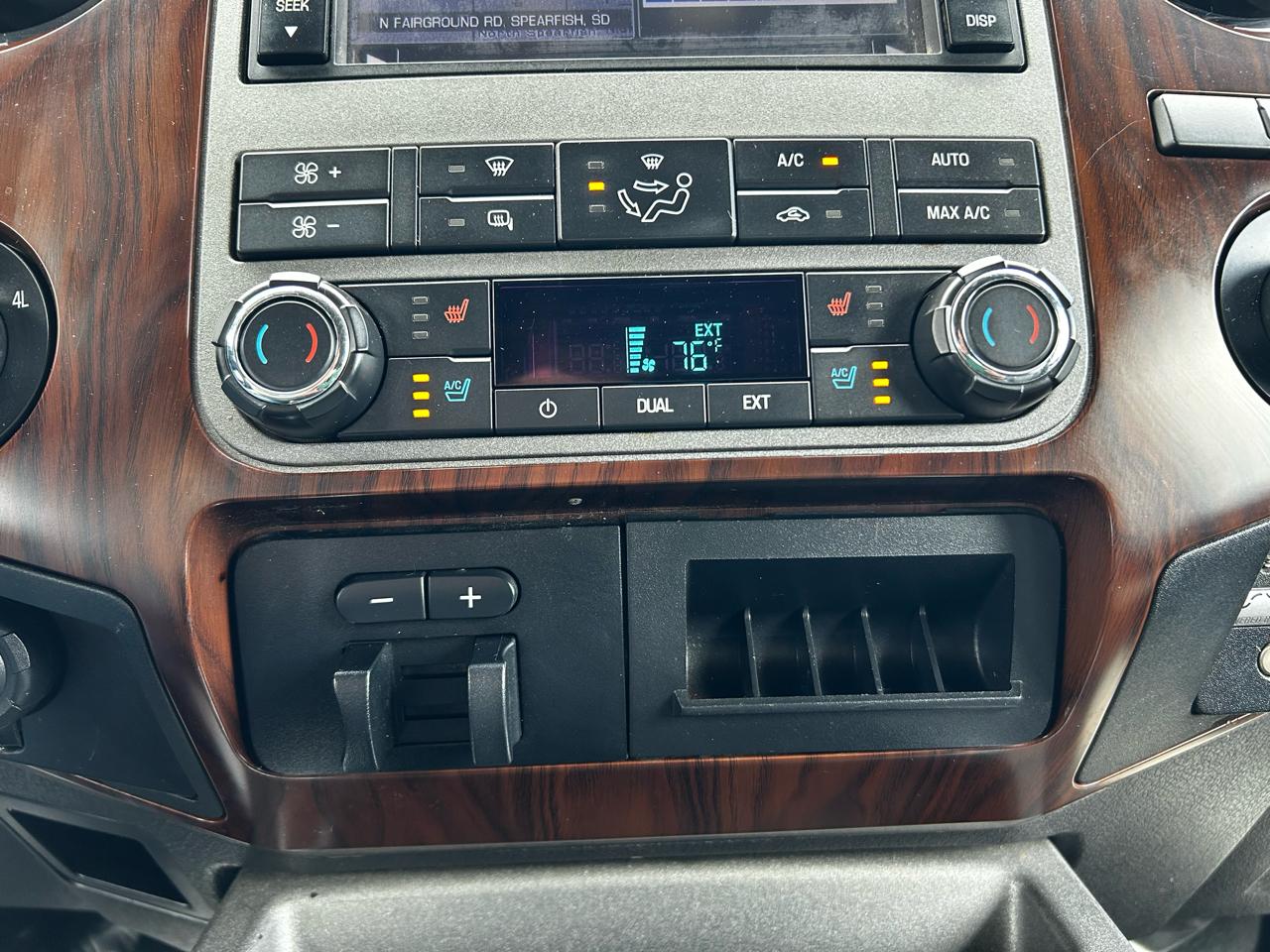Ford F-350 SD King Ranch Crew Cab 4WD 2011