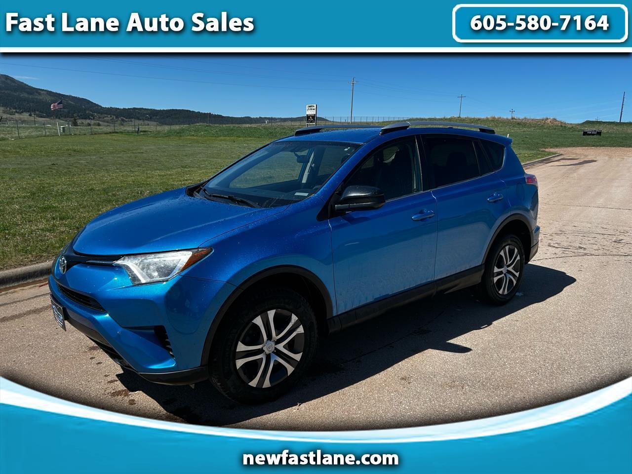 Toyota RAV4 LE AWD 2016