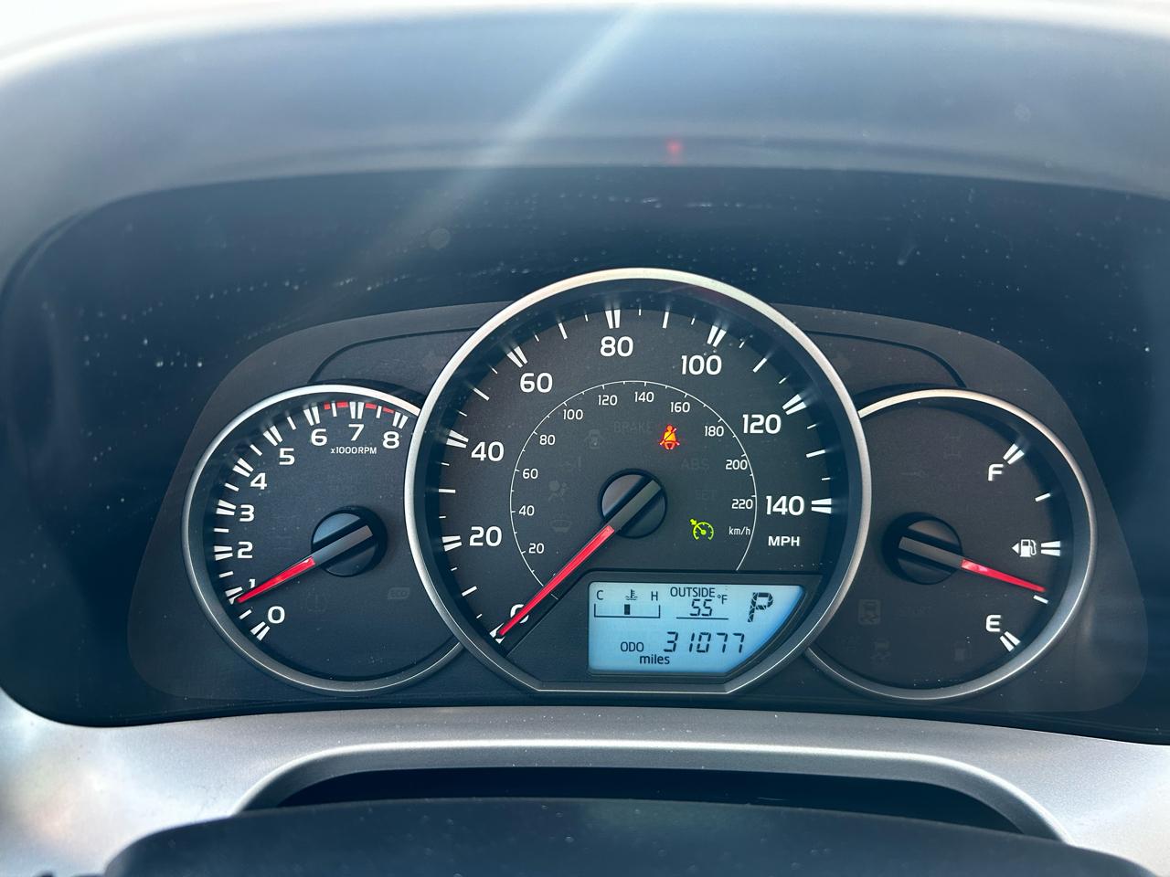 Toyota RAV4 LE AWD 2016