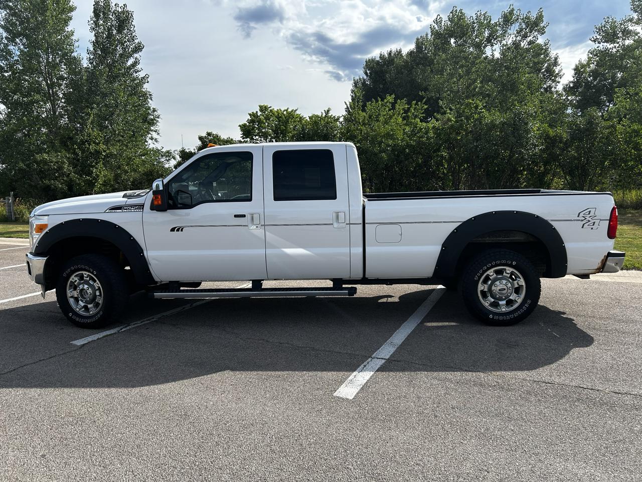 Ford F-250 SD Lariat Crew Cab 4WD 2012