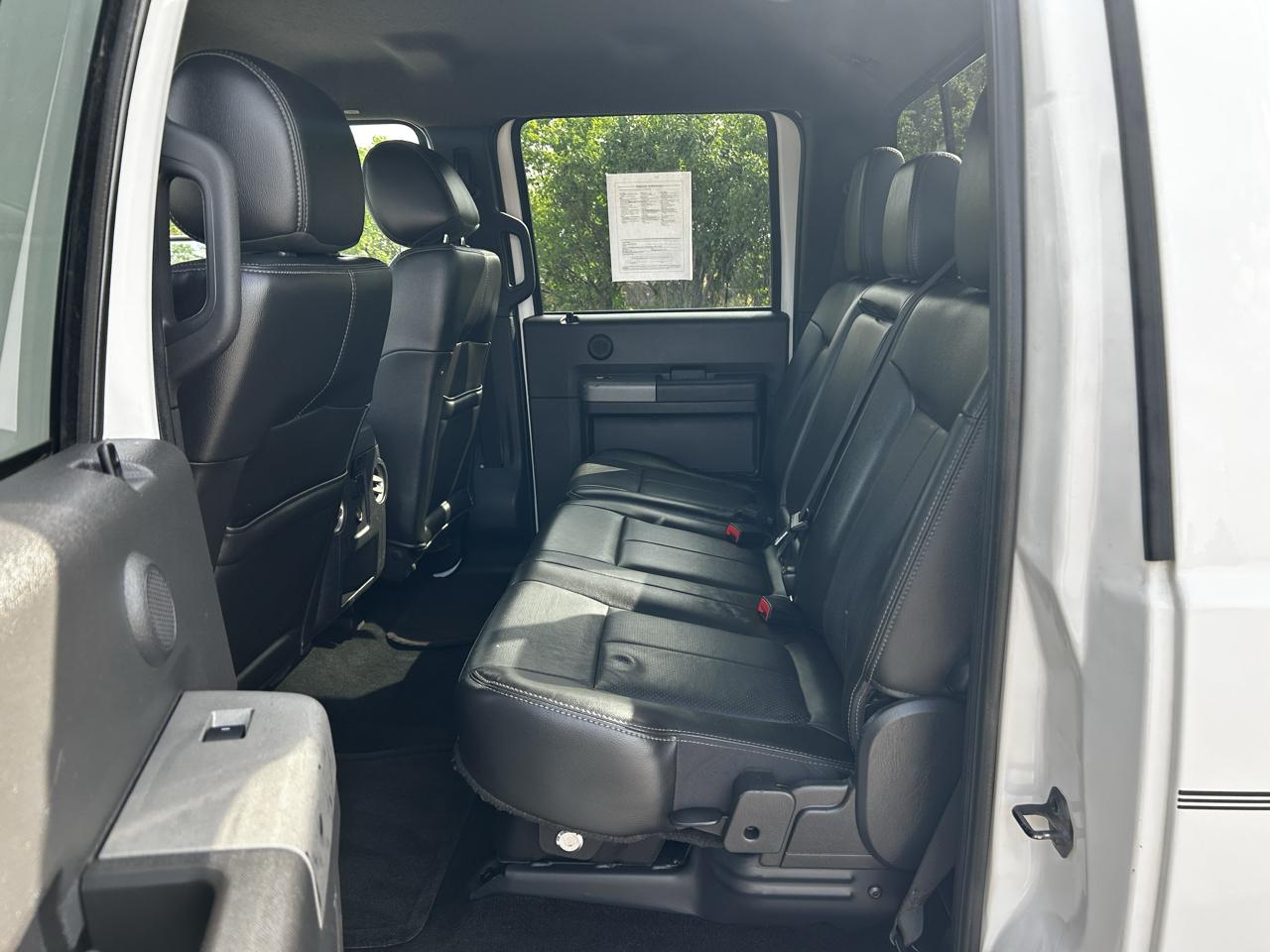 Ford F-250 SD Lariat Crew Cab 4WD 2012
