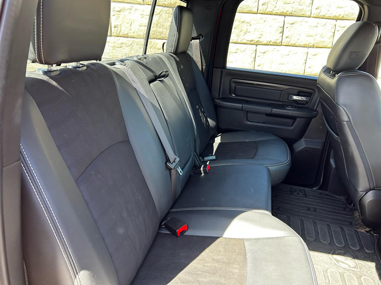 RAM 1500 Rebel Crew Cab SWB 4WD 2017
