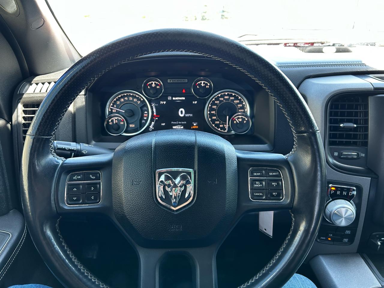 RAM 1500 Rebel Crew Cab SWB 4WD 2017