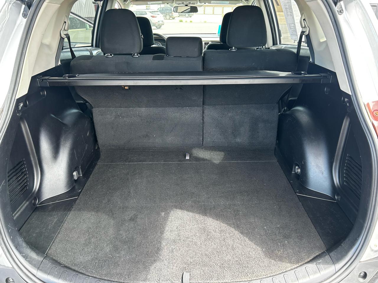 Toyota RAV4 XLE AWD 2013