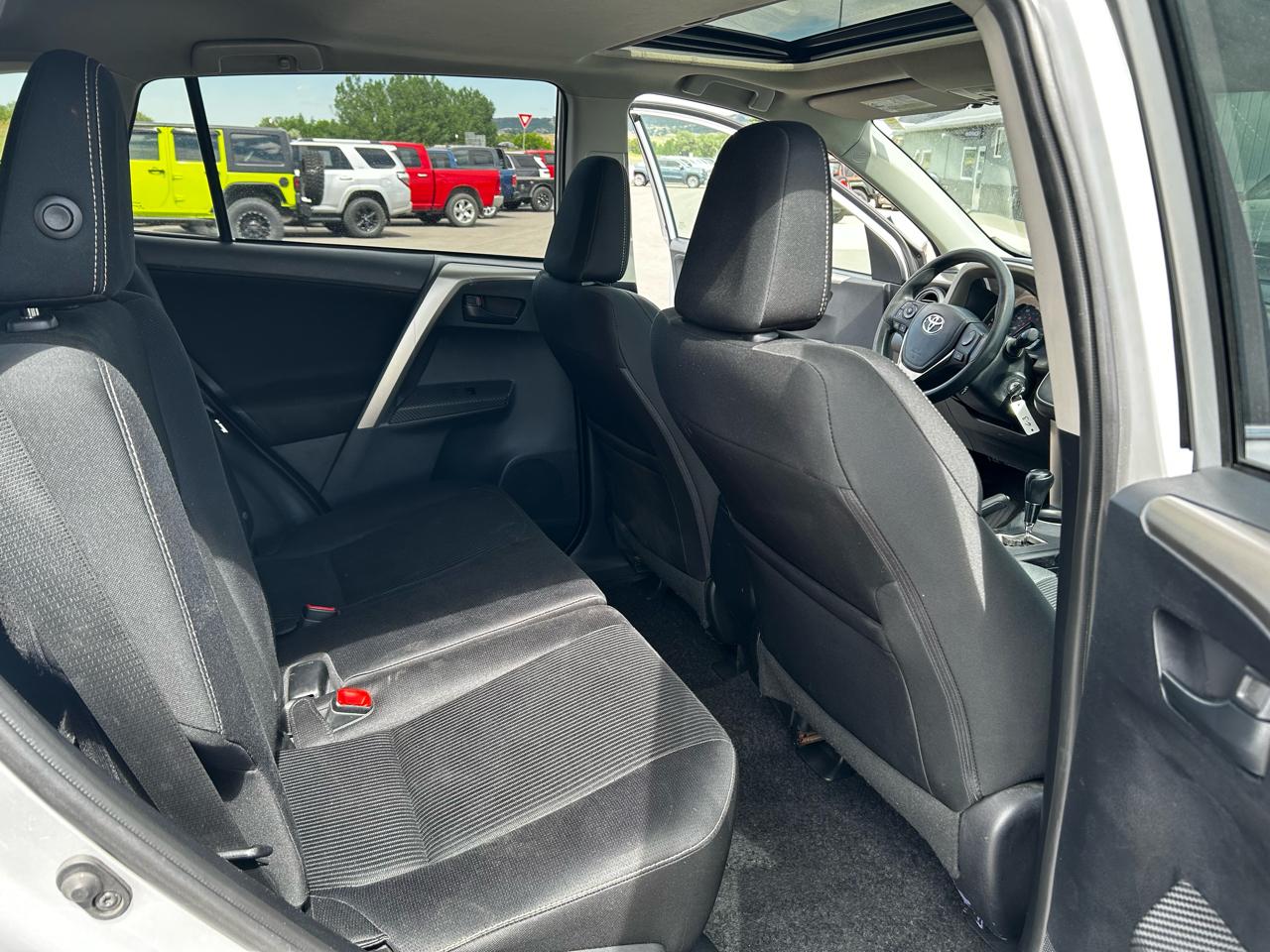 Toyota RAV4 XLE AWD 2013