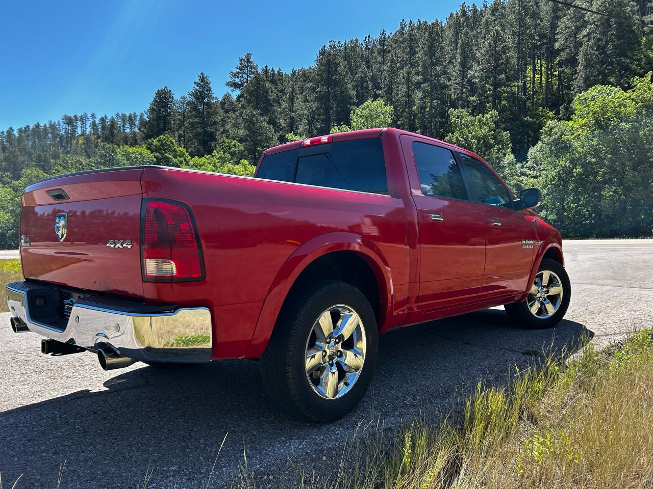 RAM 1500 SLT Crew Cab SWB 4WD 2014