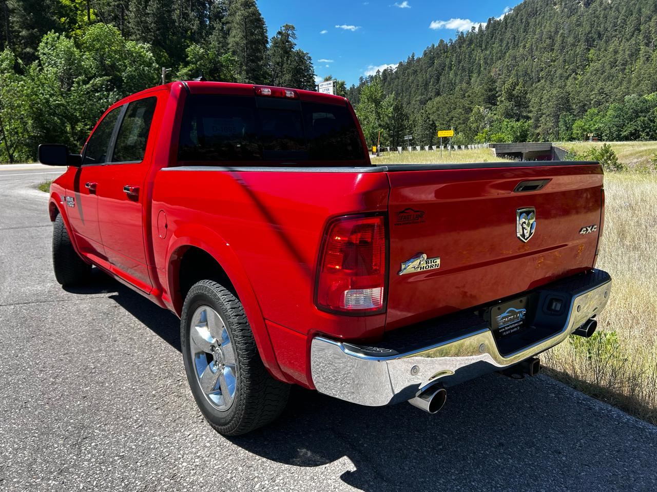 RAM 1500 SLT Crew Cab SWB 4WD 2014