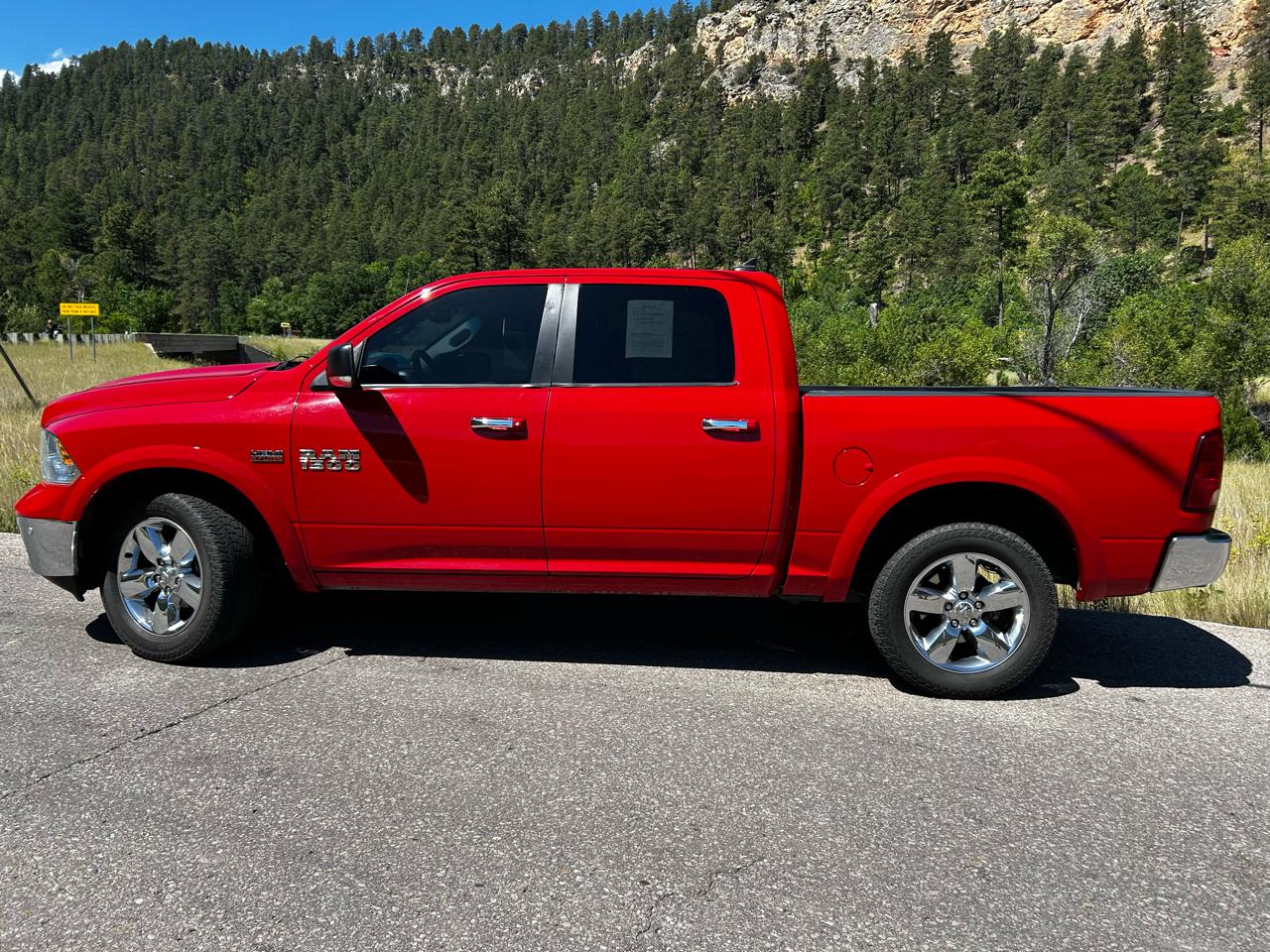 RAM 1500 SLT Crew Cab SWB 4WD 2014