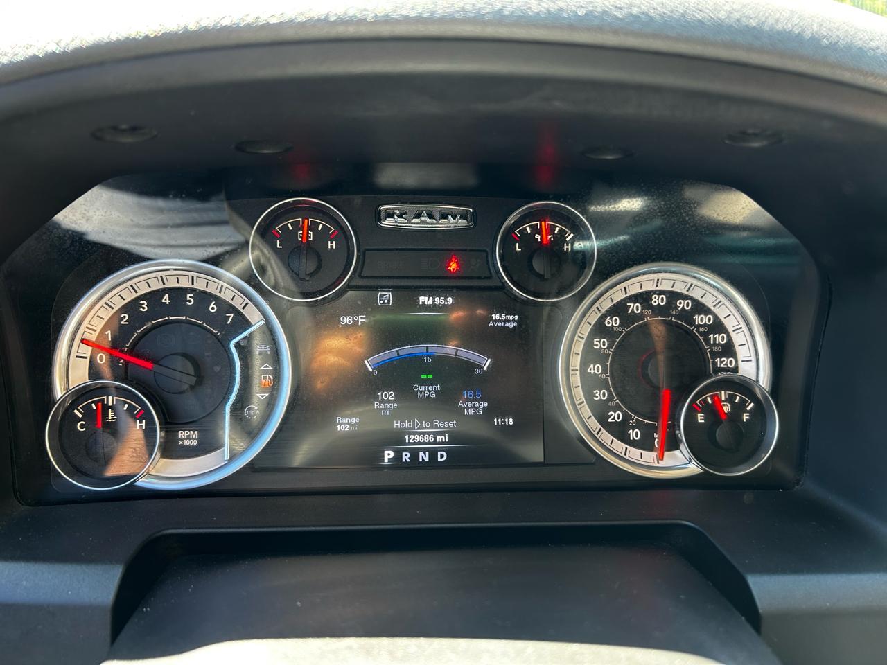 RAM 1500 SLT Crew Cab SWB 4WD 2014