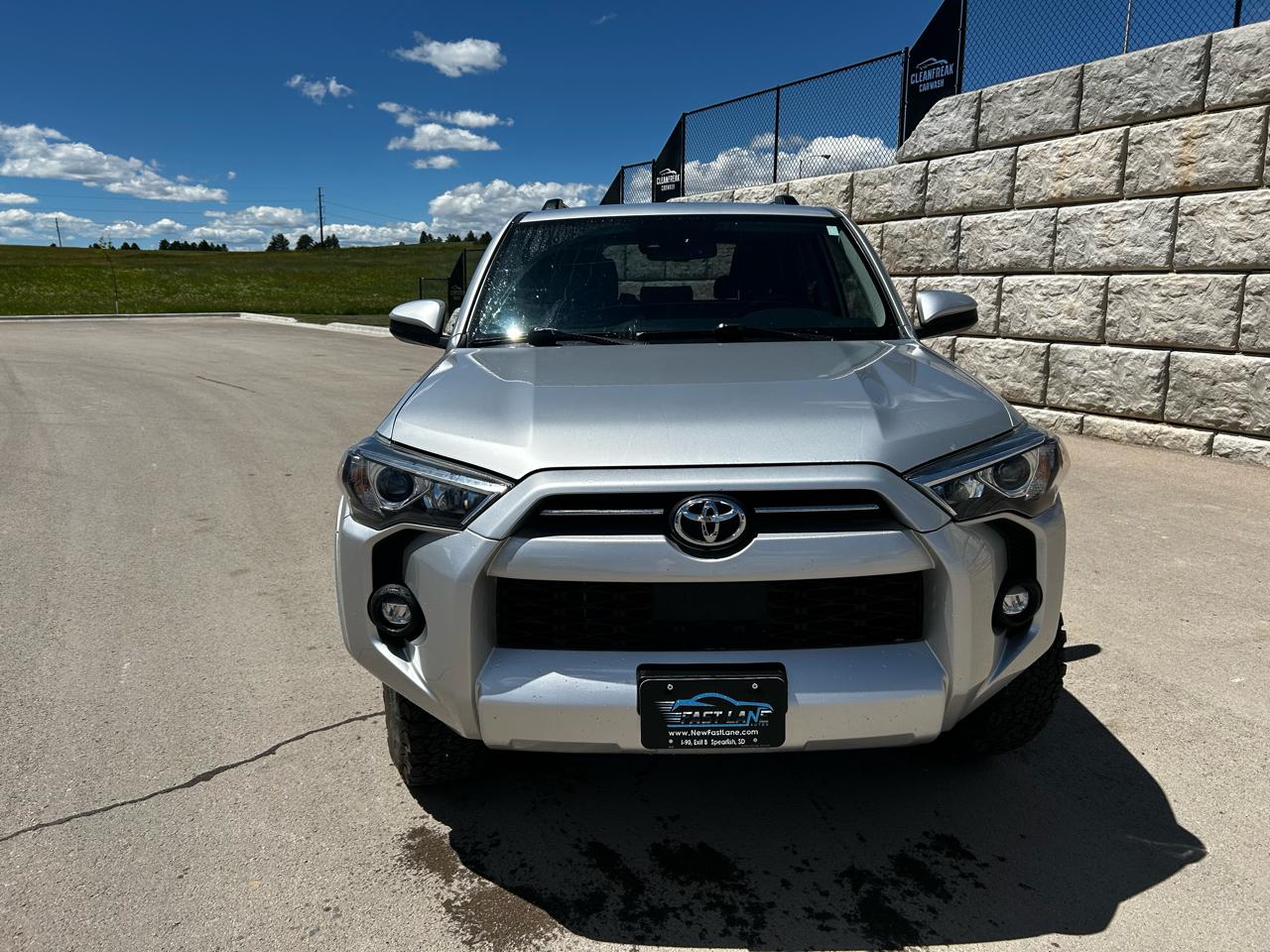 Toyota 4Runner SR5 4WD 2021