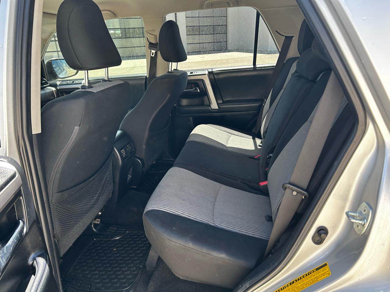 Toyota 4Runner SR5 4WD 2021