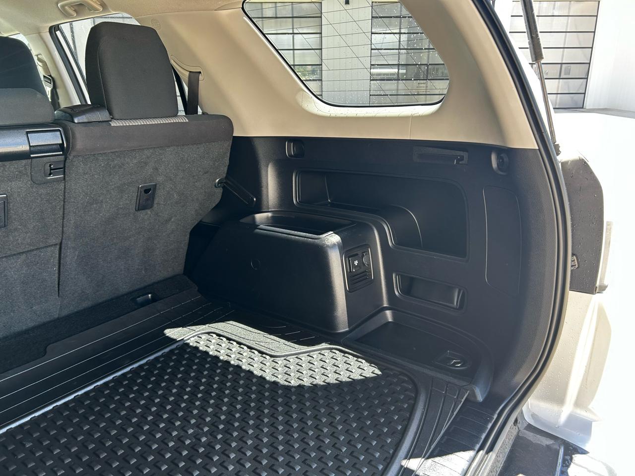 Toyota 4Runner SR5 4WD 2021