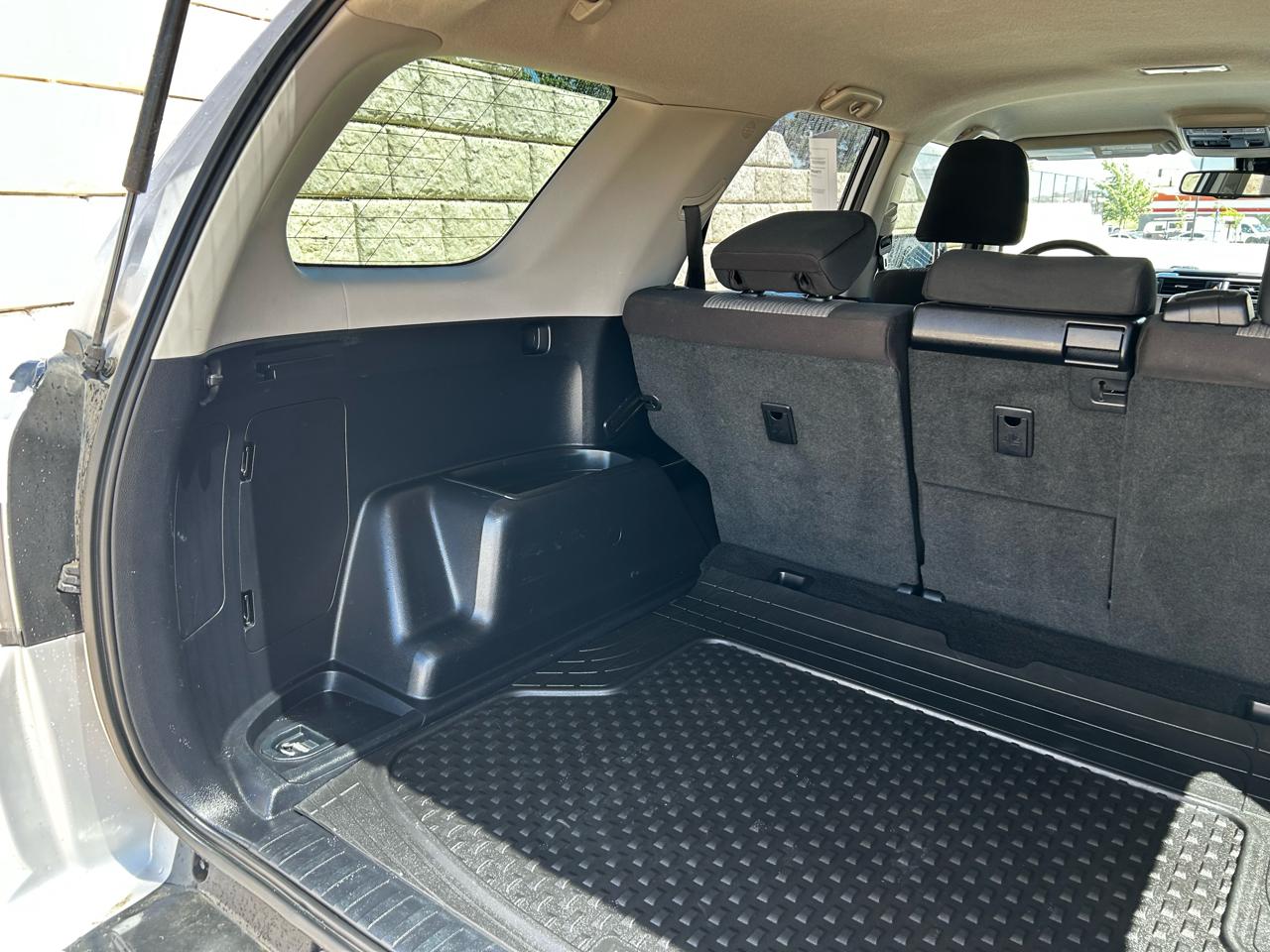 Toyota 4Runner SR5 4WD 2021