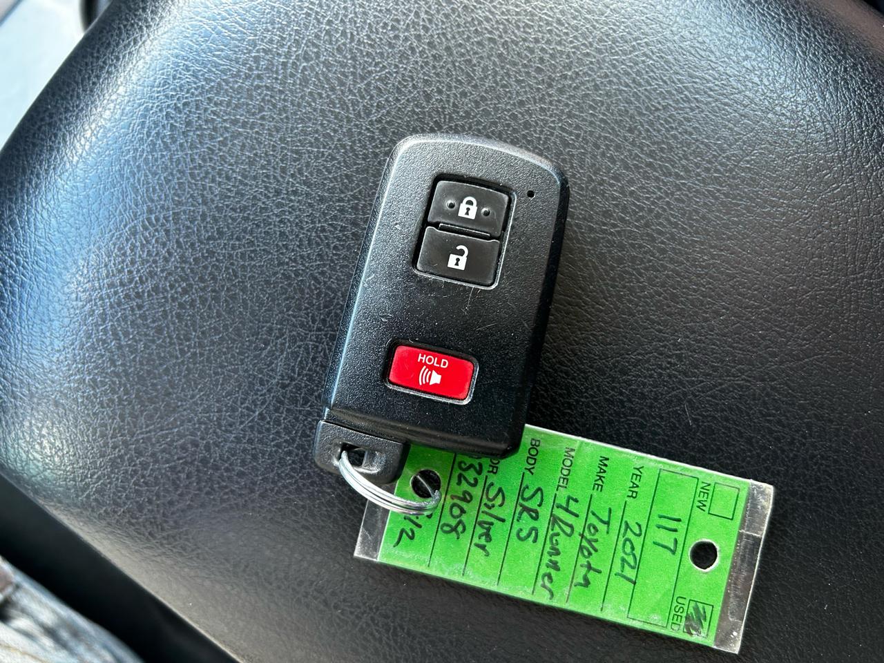 Toyota 4Runner SR5 4WD 2021