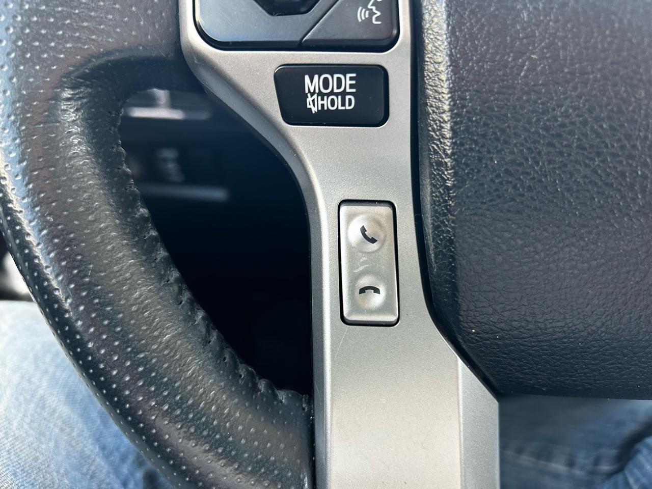 Toyota 4Runner SR5 4WD 2021