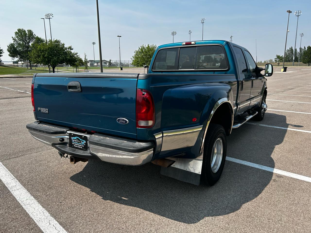 Ford F-350 SD Lariat Crew Cab Long Bed 4WD DRW 2001