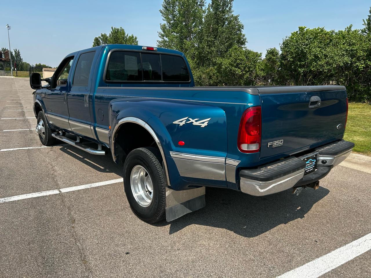 Ford F-350 SD Lariat Crew Cab Long Bed 4WD DRW 2001