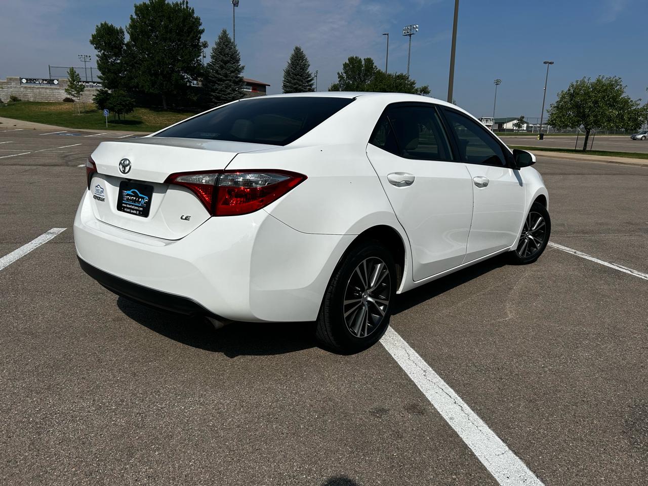 Toyota Corolla LE Plus CVT 2016