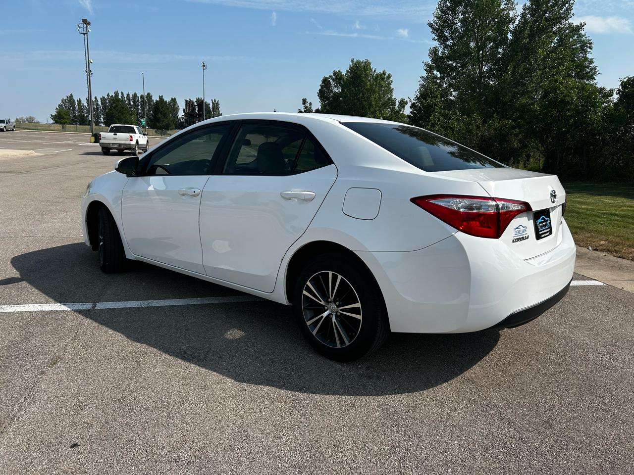 Toyota Corolla LE Plus CVT 2016