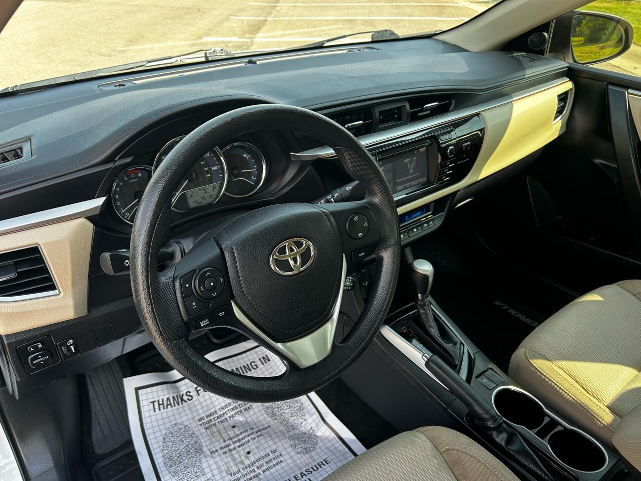 Toyota Corolla LE Plus CVT 2016