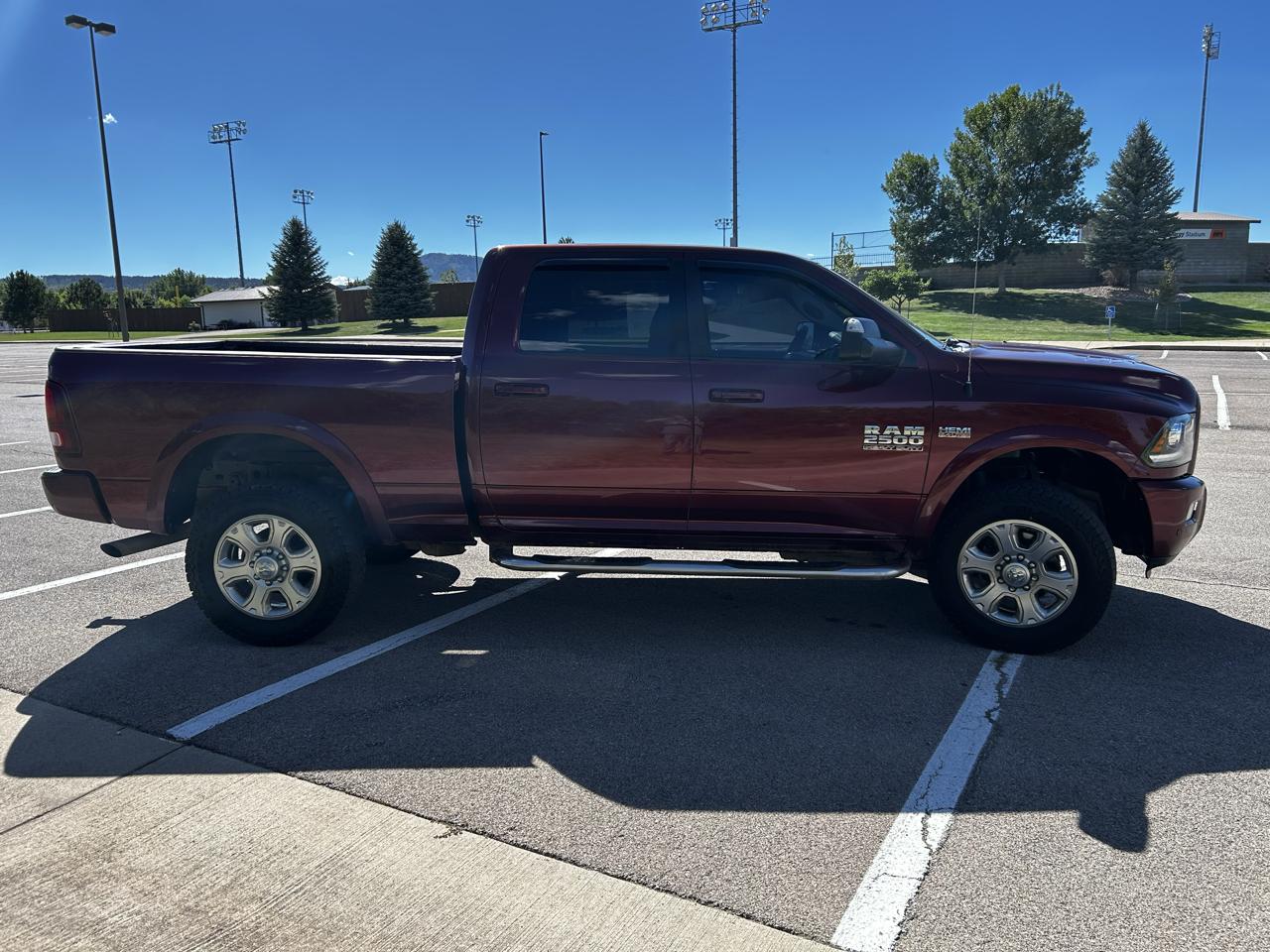 RAM 2500 Laramie Crew Cab SWB 4WD 2018