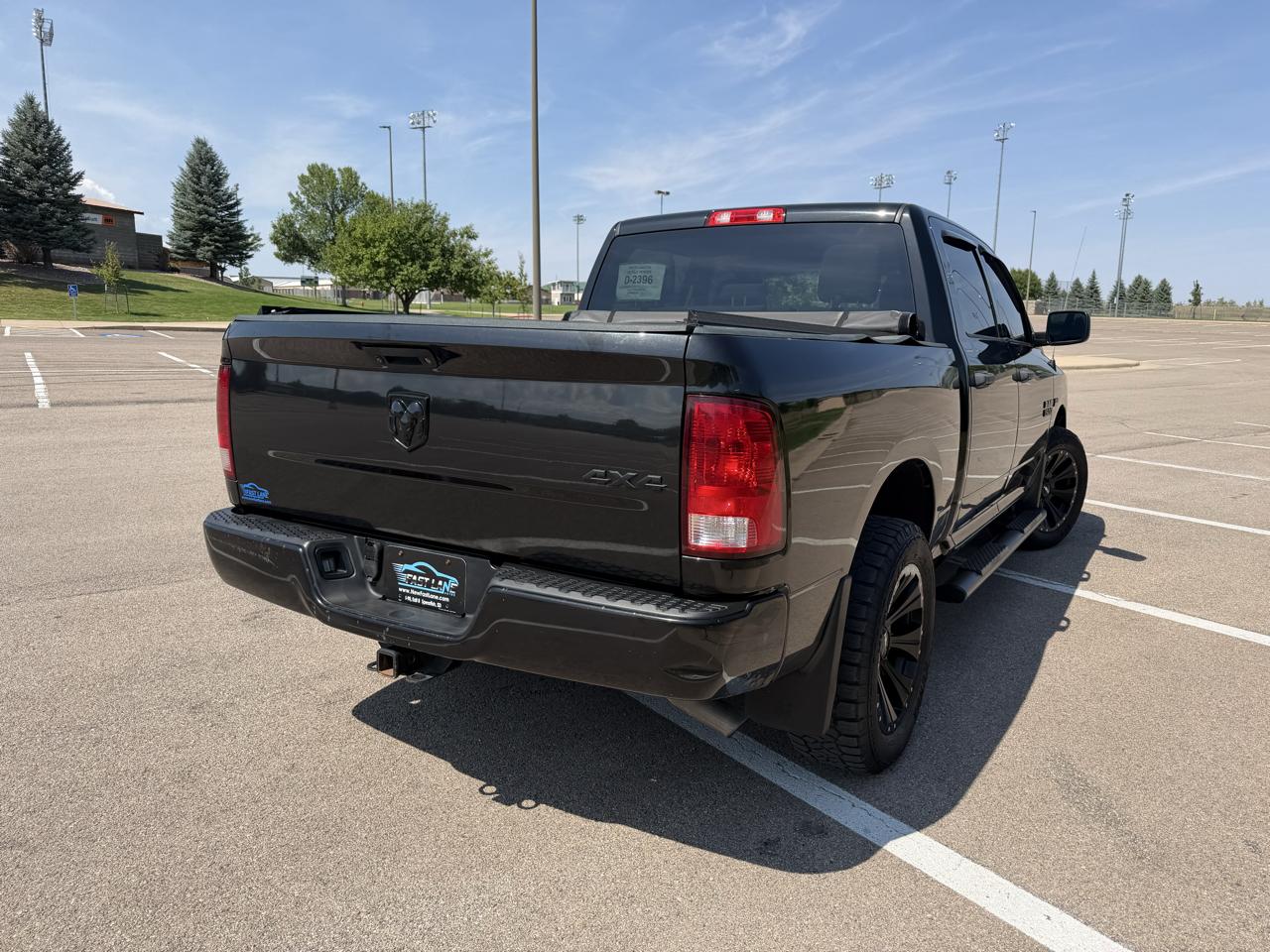 RAM 1500 Tradesman Crew Cab SWB 4WD 2018