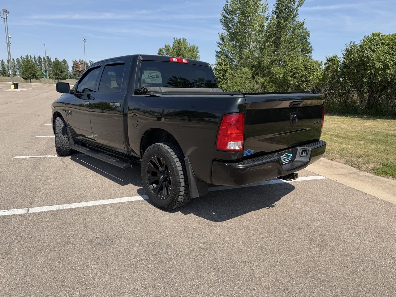 RAM 1500 Tradesman Crew Cab SWB 4WD 2018