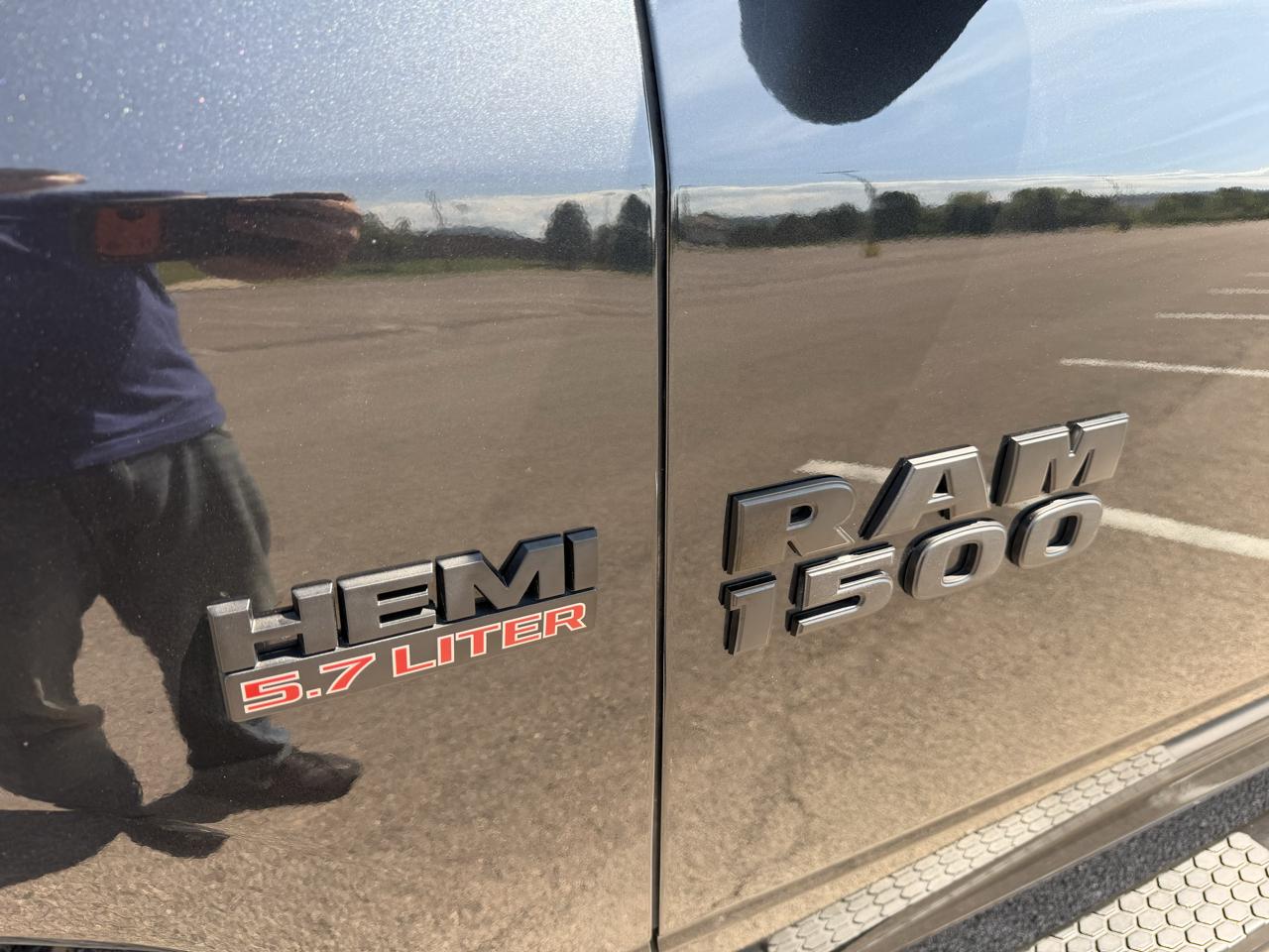 RAM 1500 Tradesman Crew Cab SWB 4WD 2018