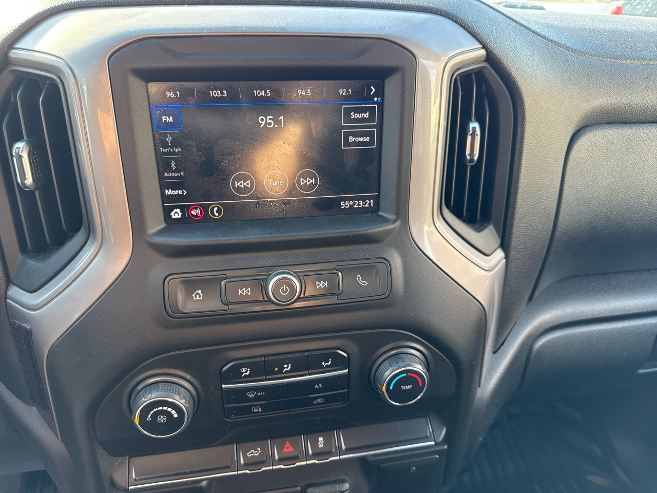 Chevrolet Silverado 2500HD Work Truck Crew Cab Short Box 4WD 2021 Chevrolet Silverado 2500HD Work Truck Crew Cab Short Box 4WD 2021