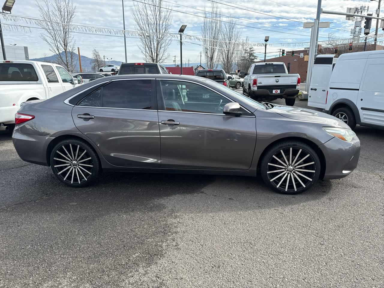 Toyota Camry LE 2015