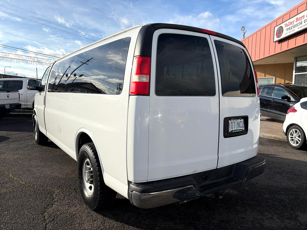 Chevrolet Express LT 3500 Extended 2012
