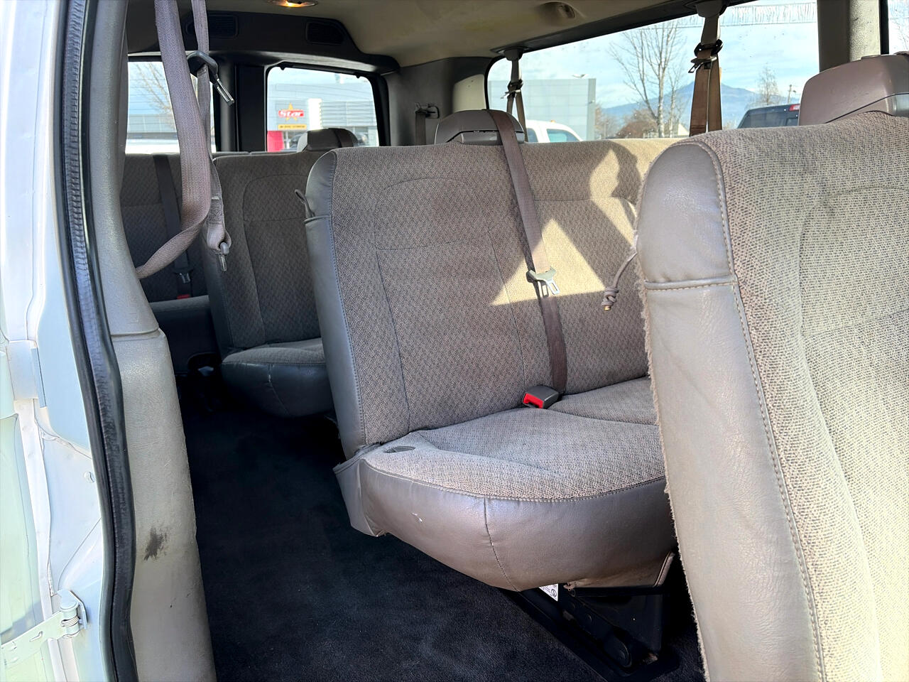 Chevrolet Express LT 3500 Extended 2012