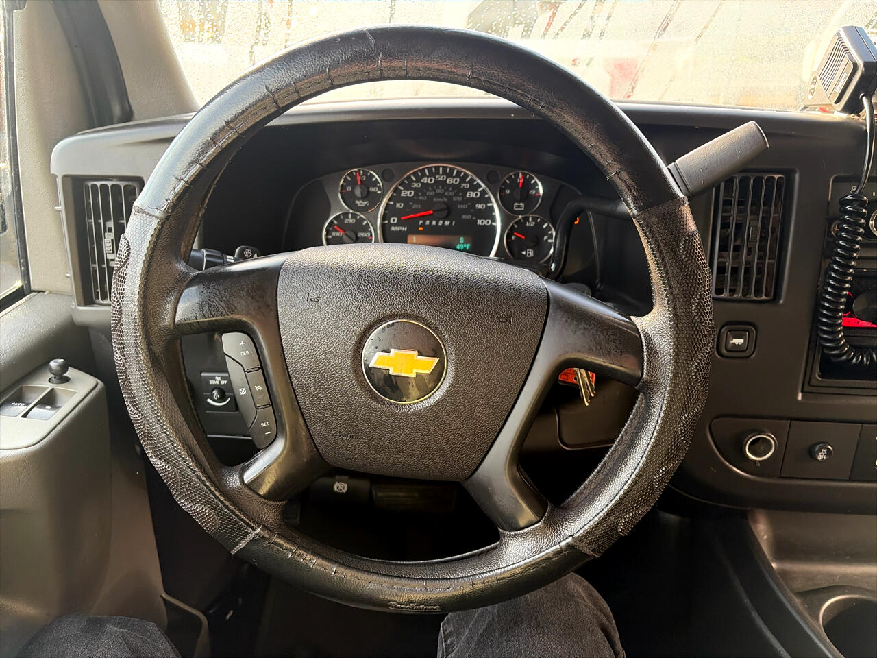 Chevrolet Express LT 3500 Extended 2012