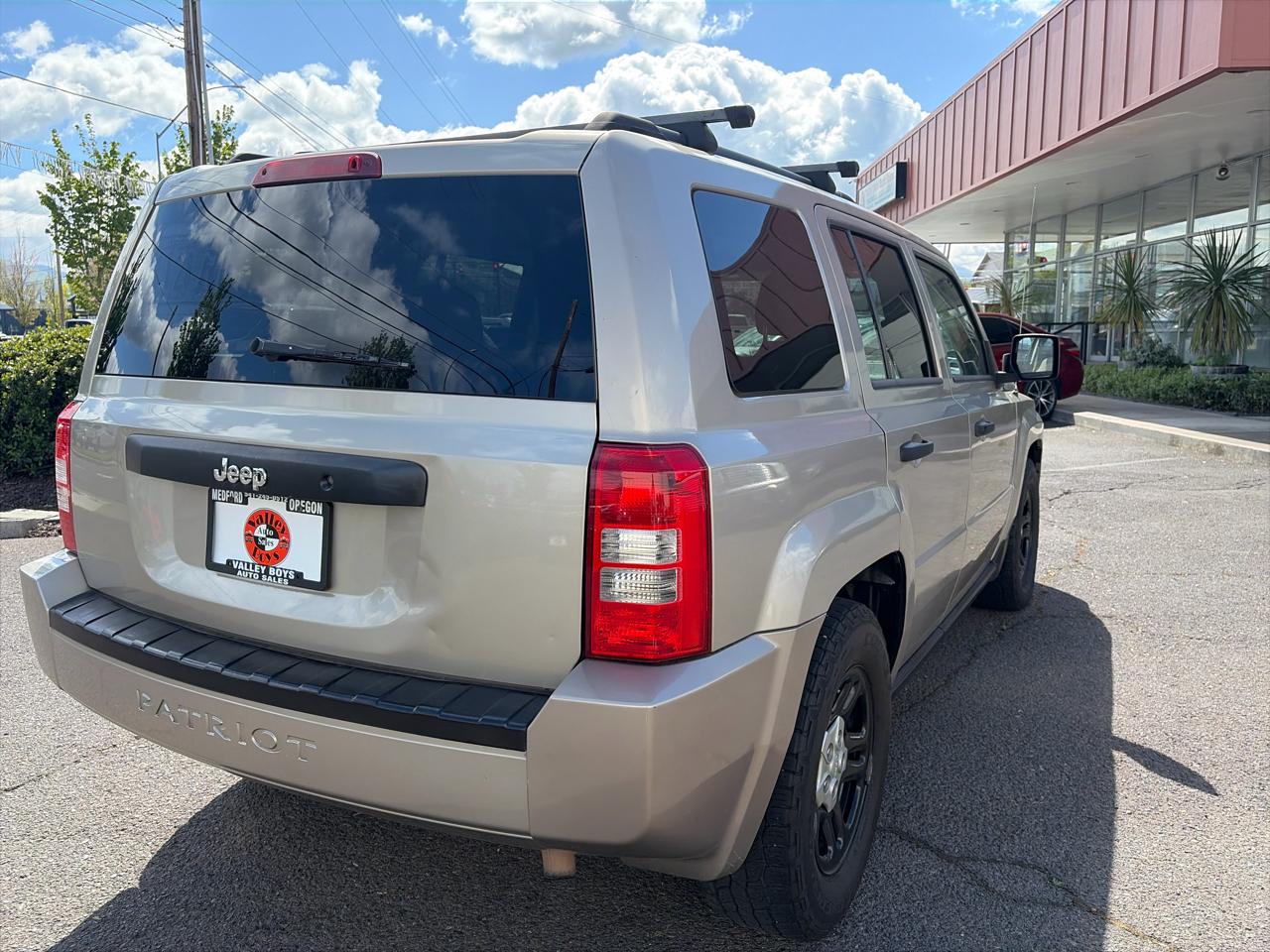 Jeep Patriot Sport 2WD 2010