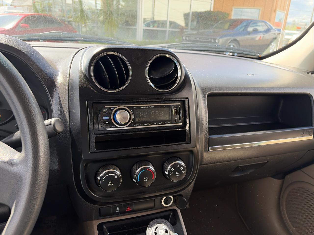 Jeep Patriot Sport 2WD 2010