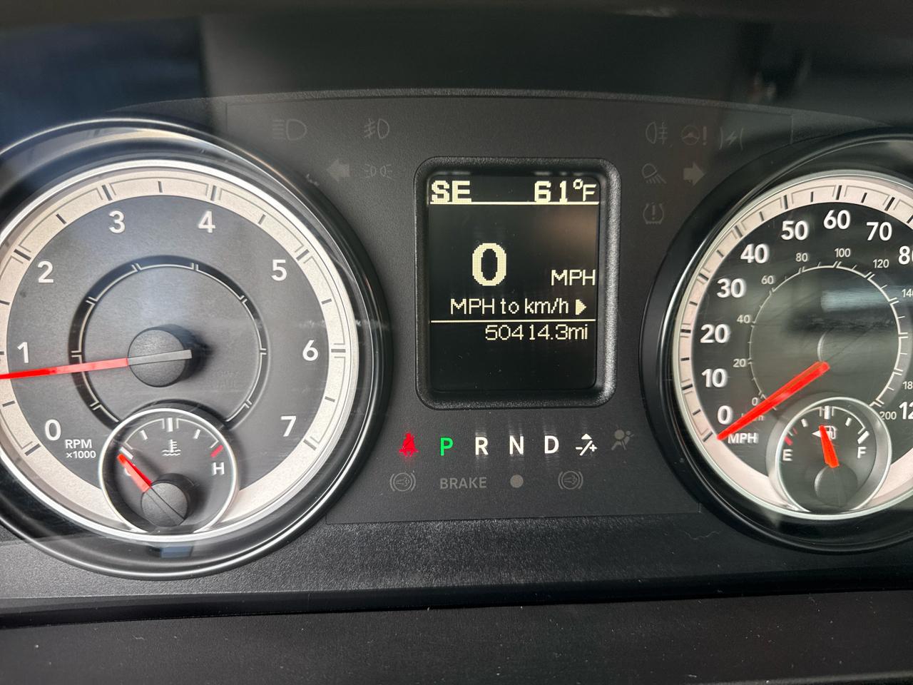 RAM 1500 Tradesman Quad Cab 4WD 2016