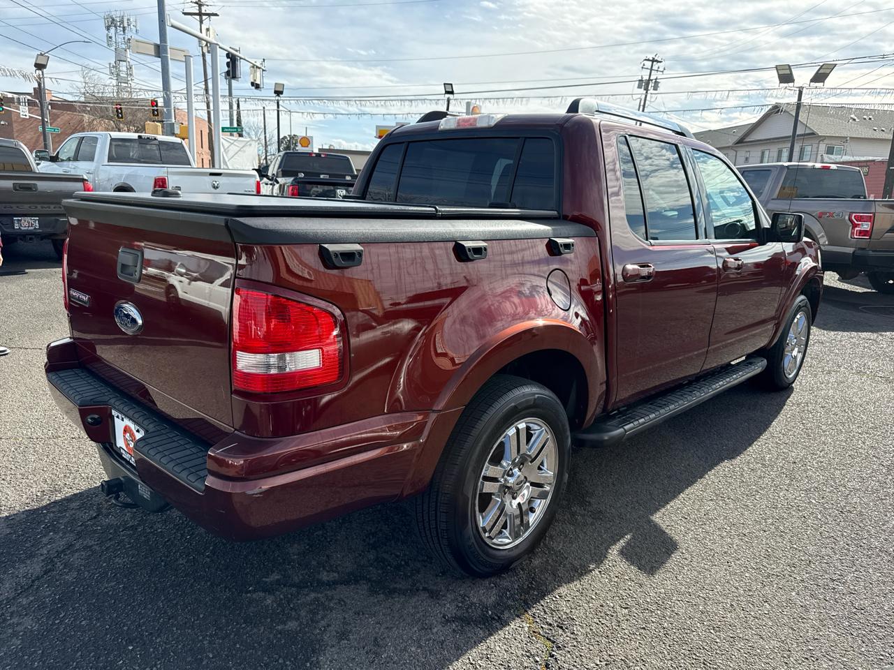 Ford Explorer Sport Trac Limited 4.0L 2WD 2010