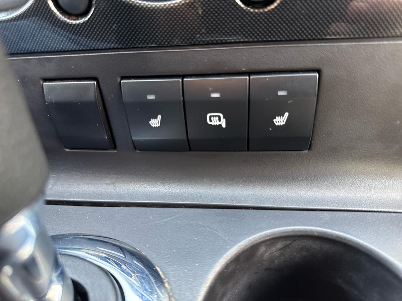 Ford Explorer Sport Trac Limited 4.0L 2WD 2010