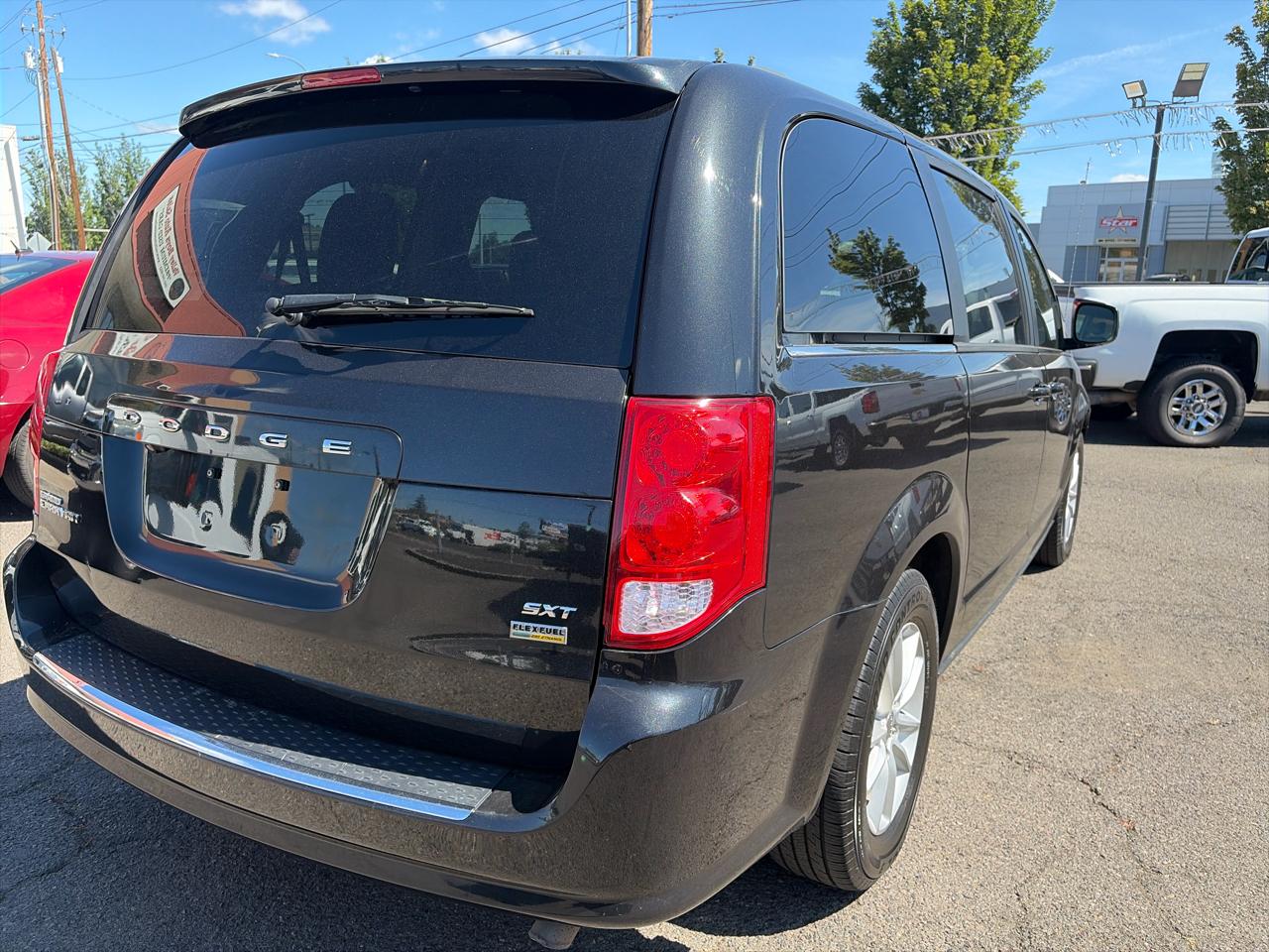 Dodge Grand Caravan SXT 2018