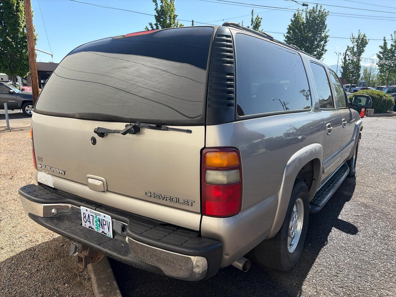 Chevrolet Suburban K1500 4WD 2001