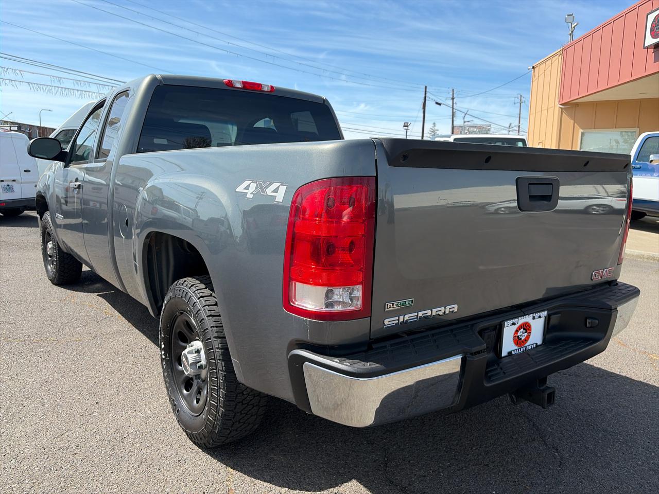 GMC Sierra 1500 Work Truck Ext. Cab 4WD 2011