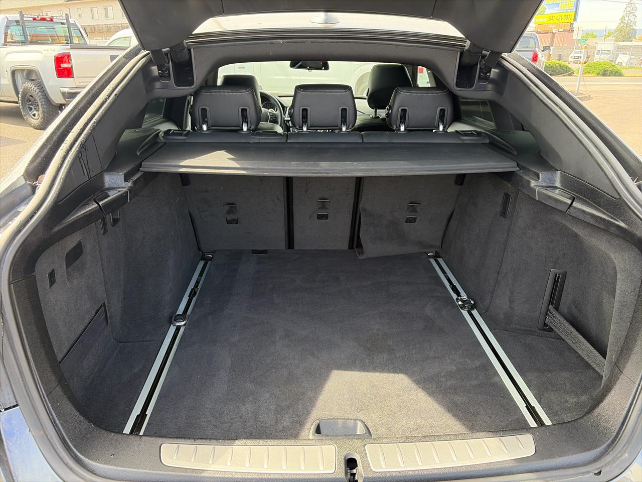 BMW 3-Series Gran Turismo 330i xDrive 2017